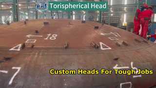 Large torispherical heads are customized to adapt to complex working conditions.
