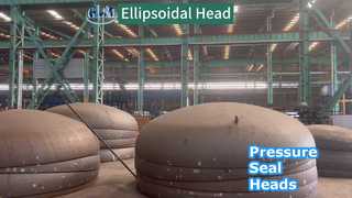 Carbon steel elliptical heads meet both sealing and pressure resistance standards.